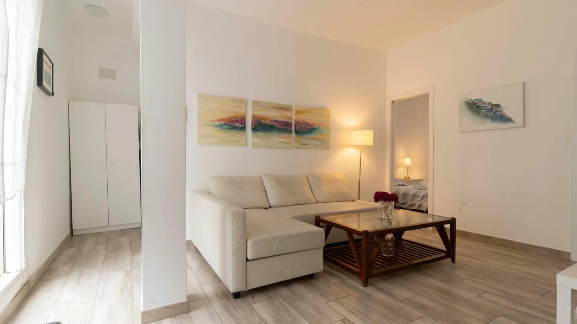 Apartment Apartamentos Los Remedios Seville Spain